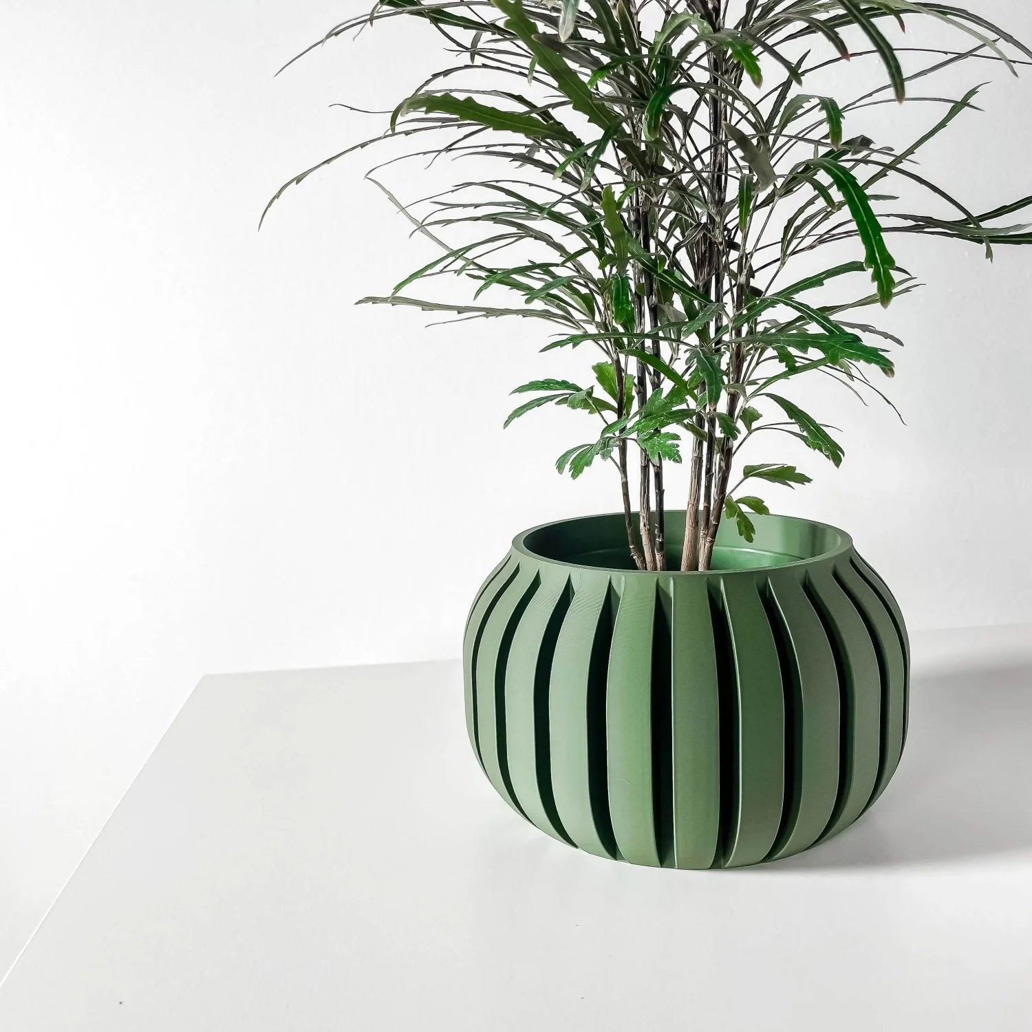 Pot de fleurs design géométrique